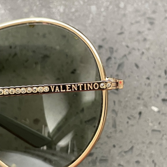 VALENTINO VINTAGE SUNGLASSES - Picture 6 of 15